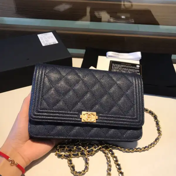 CHANEL CHAIN WALLET