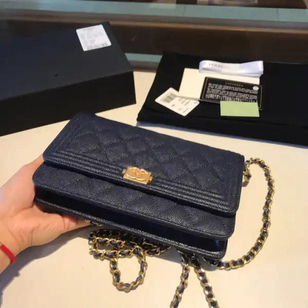 CHANEL CHAIN WALLET