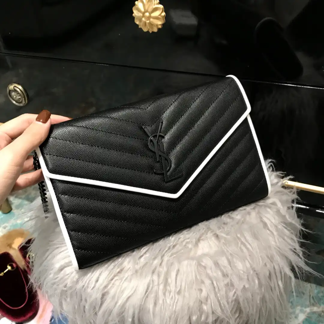 YSL CASSANDRE MATELASSÉ CHAIN WALLET