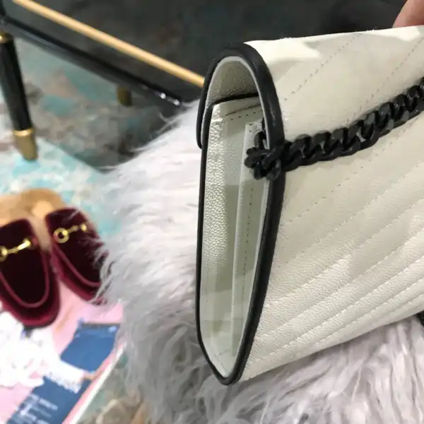 Bagsoffer YSL CASSANDRE MATELASSÉ CHAIN WALLET