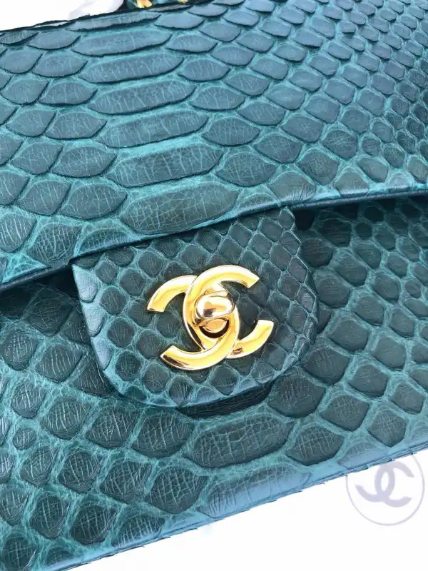 CHANEL Flap Bag