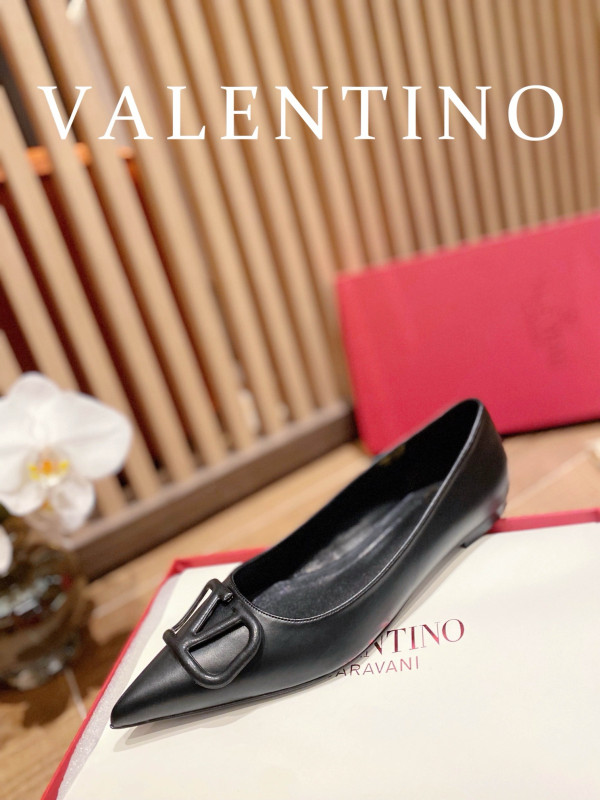 HOT SALE VALENTINO  FLAT