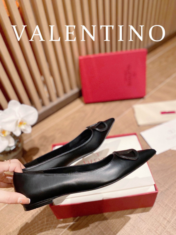 HOT SALE VALENTINO  FLAT