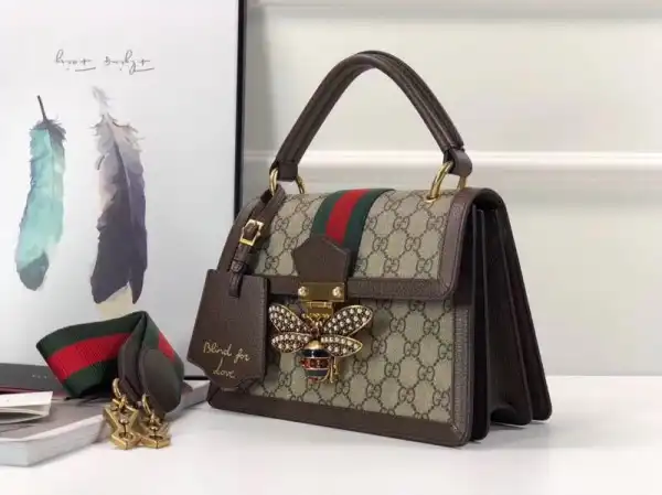 First bag ru Gucci Queen Margaret 476541