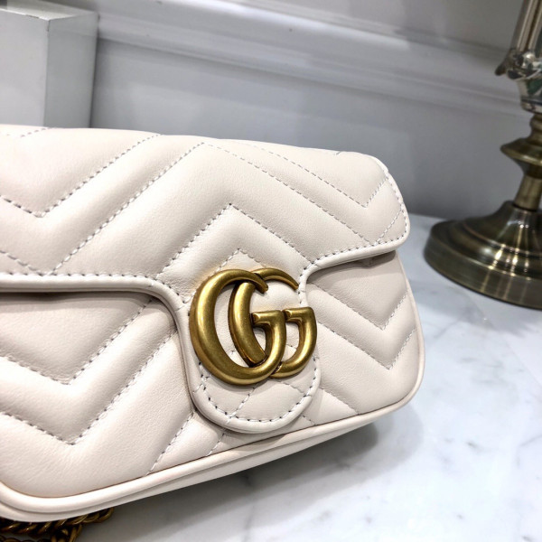 HOT SALE GUCCI GG Marmont super mini bag