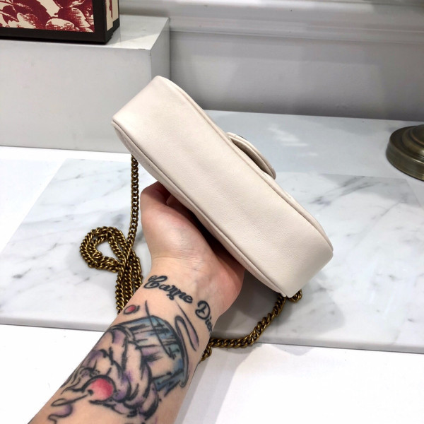 HOT SALE GUCCI GG Marmont super mini bag