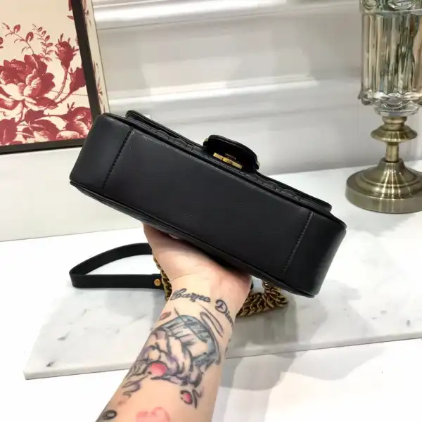 Cheap Gucci GG Marmont 22CM