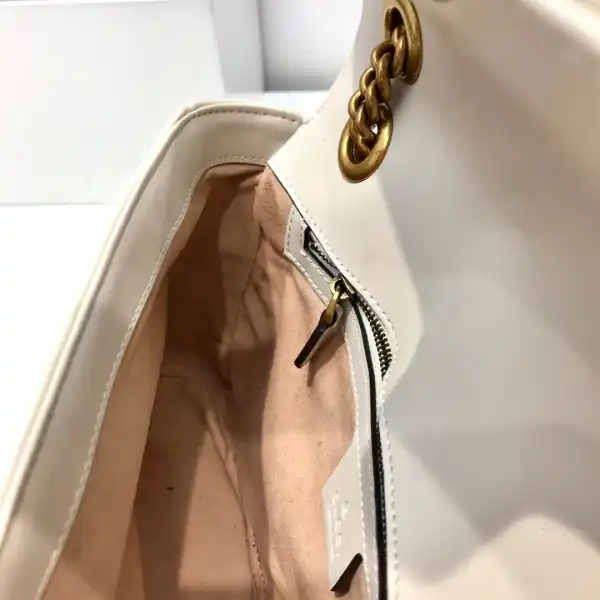 Affordable Gucci GG Marmont 26CM