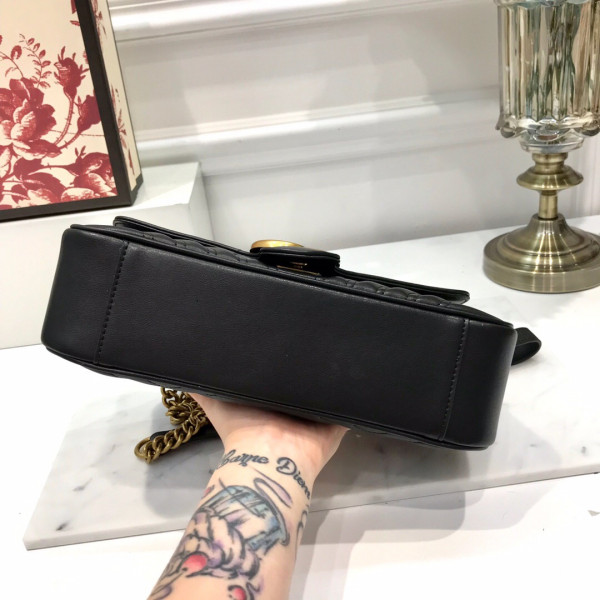 Gucci GG Marmont 26CM