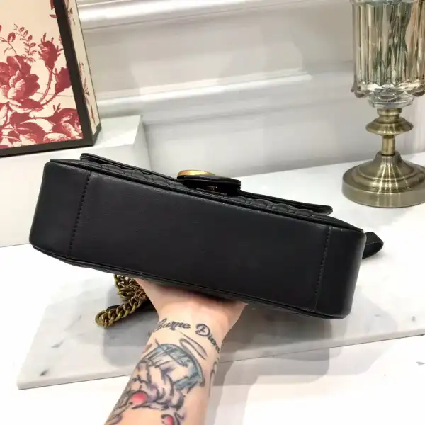 Cheap Gucci GG Marmont 26CM