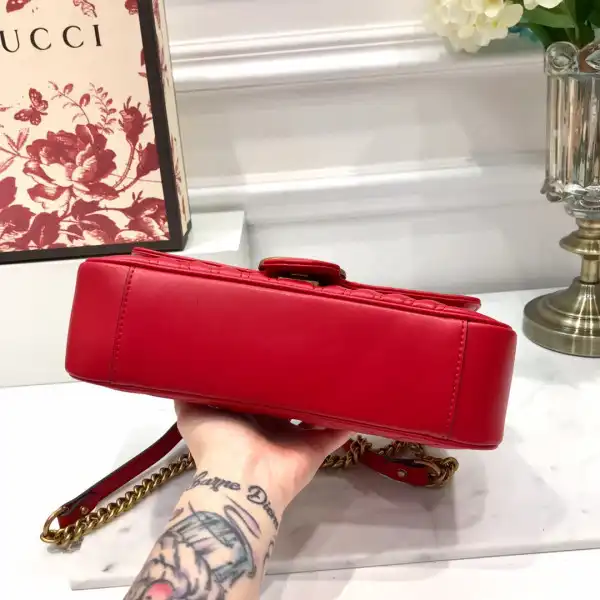 Frstbag ru Gucci GG Marmont 26CM