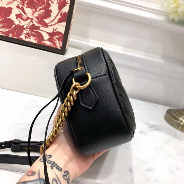 Gucci GG Marmont small matelassé shoulder bag