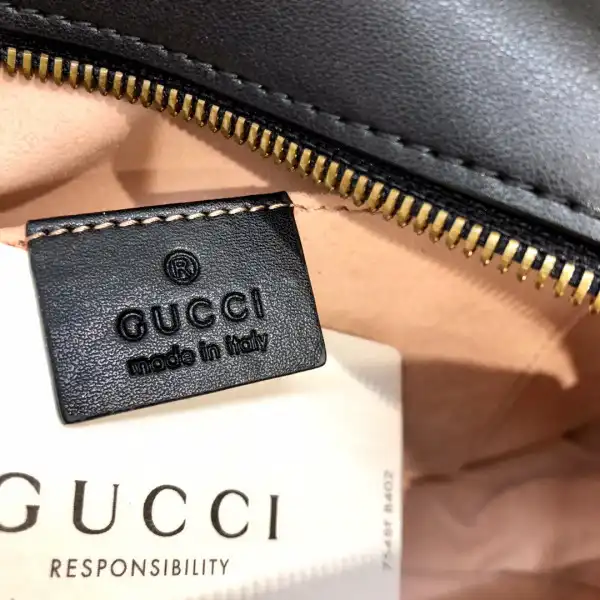 Gucci GG Marmont small matelassé shoulder bag