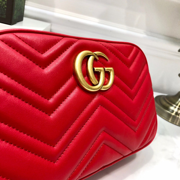 HOT SALE Gucci GG Marmont small matelassé shoulder bag