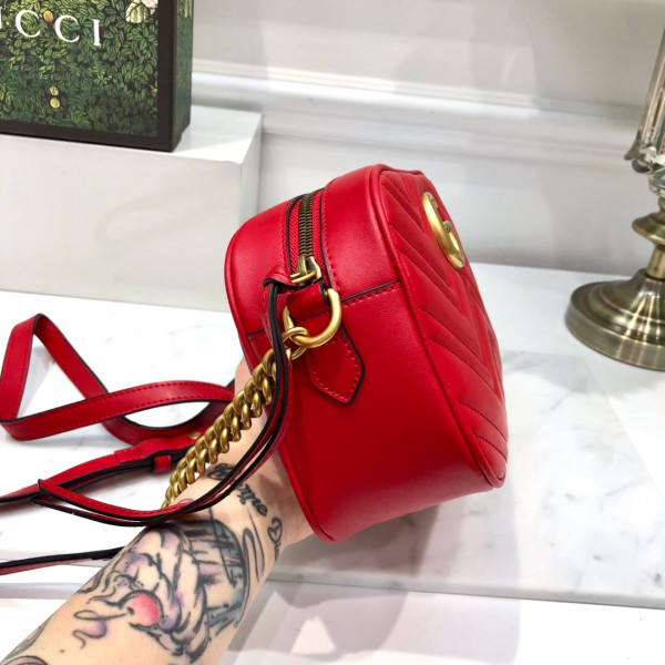 HOT SALE Gucci GG Marmont small matelassé shoulder bag