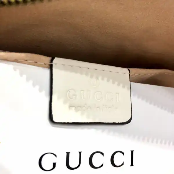 Gucci GG Marmont small matelassé shoulder bag