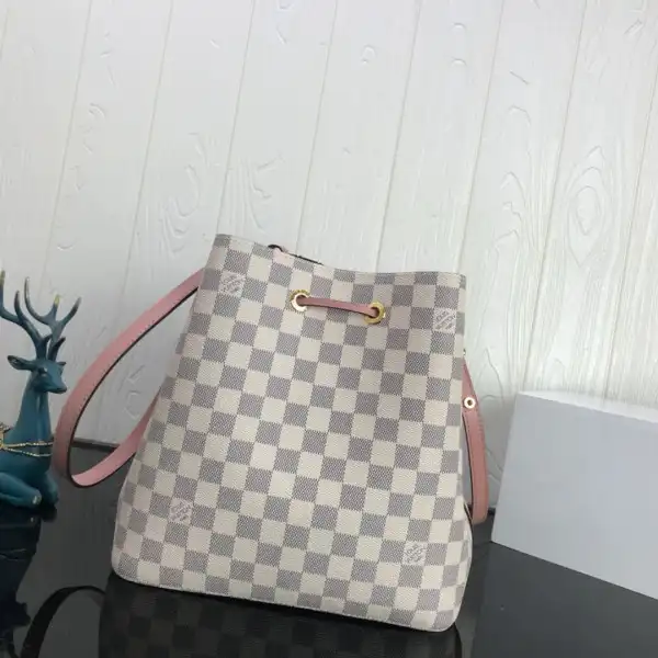 First Bag Ru Louis Vuitton NEO NOE