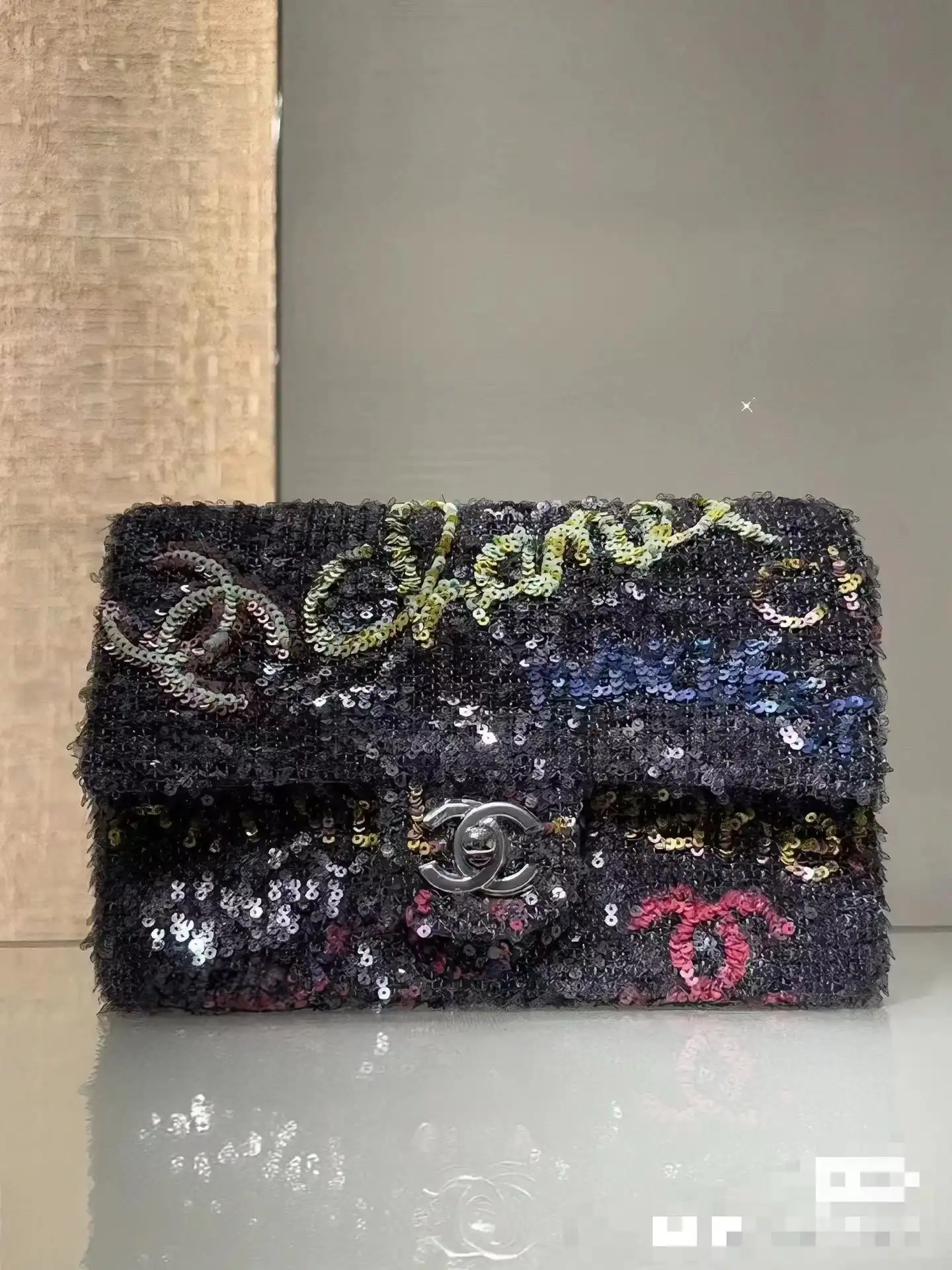 CHANEL FLAP BAG 21CM