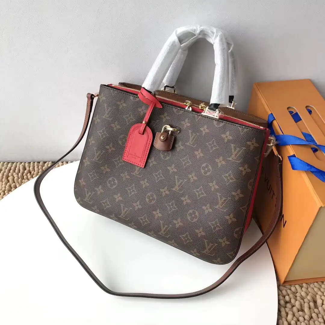 Frstbag ru Louis Vuitton Saintonge Millefeuille M44254 Camera Shoulder bag