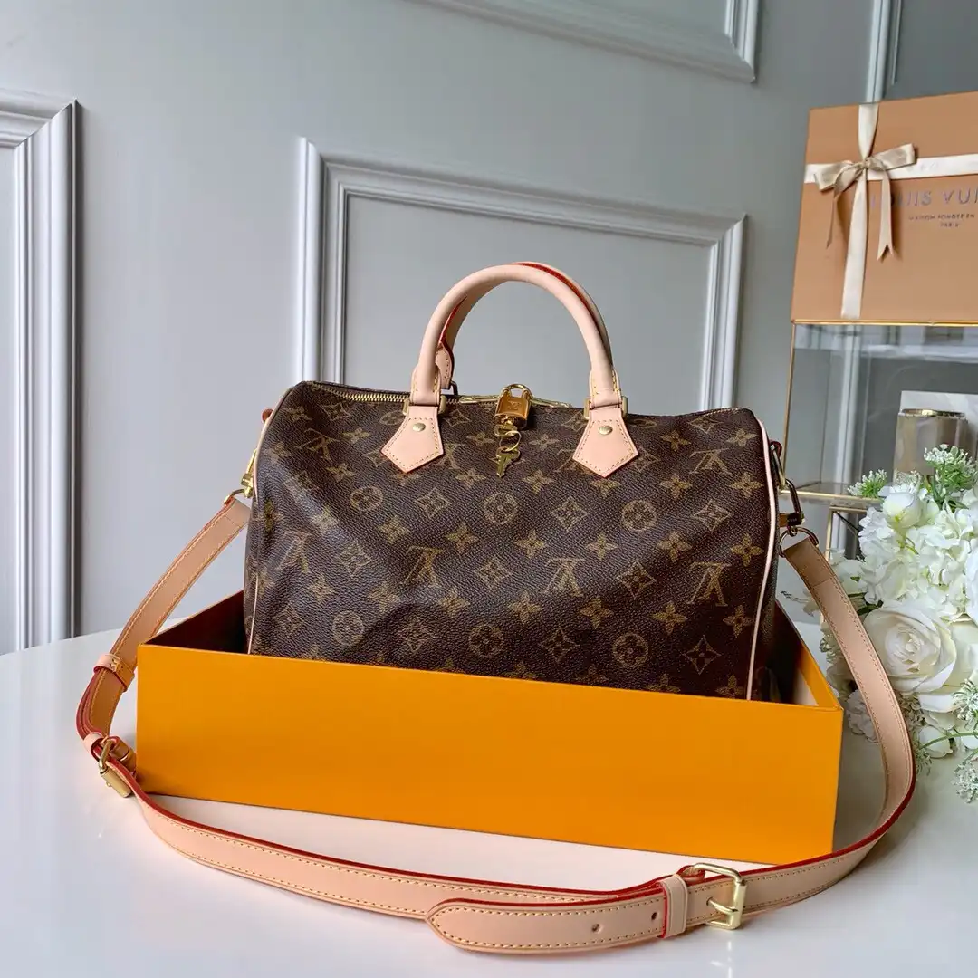 Frstbag ru Louis Vuitton SPEEDY BANDOULIERE 30