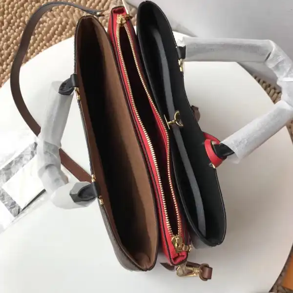 Louis Vuitton Saintonge Millefeuille M44254 Camera Shoulder bag