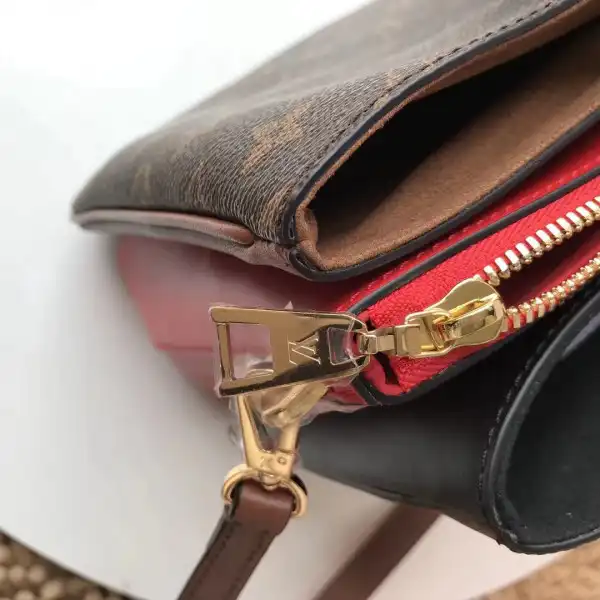 Louis Vuitton Saintonge Millefeuille M44254 Camera Shoulder bag