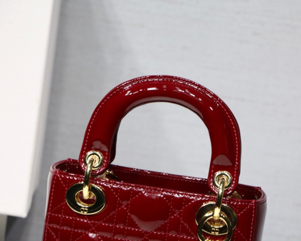 [FREE SHIPPING] Lady Diro Mini With Cow patent leather