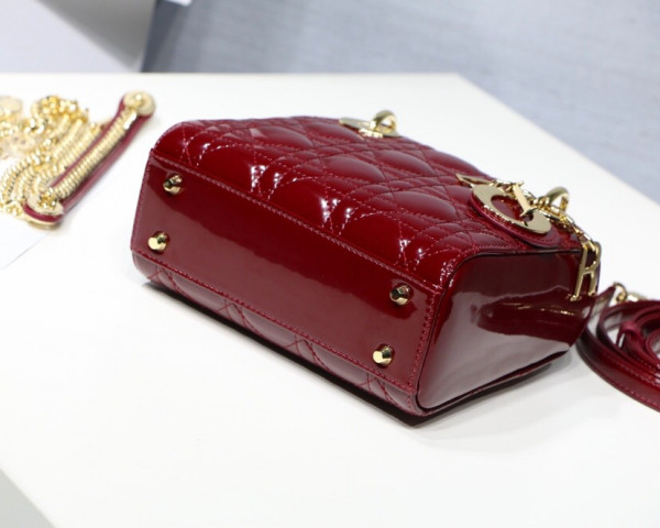 [FREE SHIPPING] Lady Diro Mini With Cow patent leather