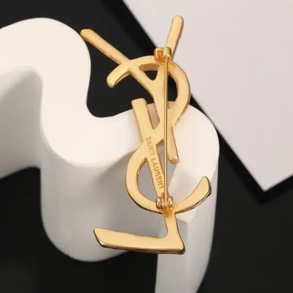 Bagsoffer YSL BROOCH