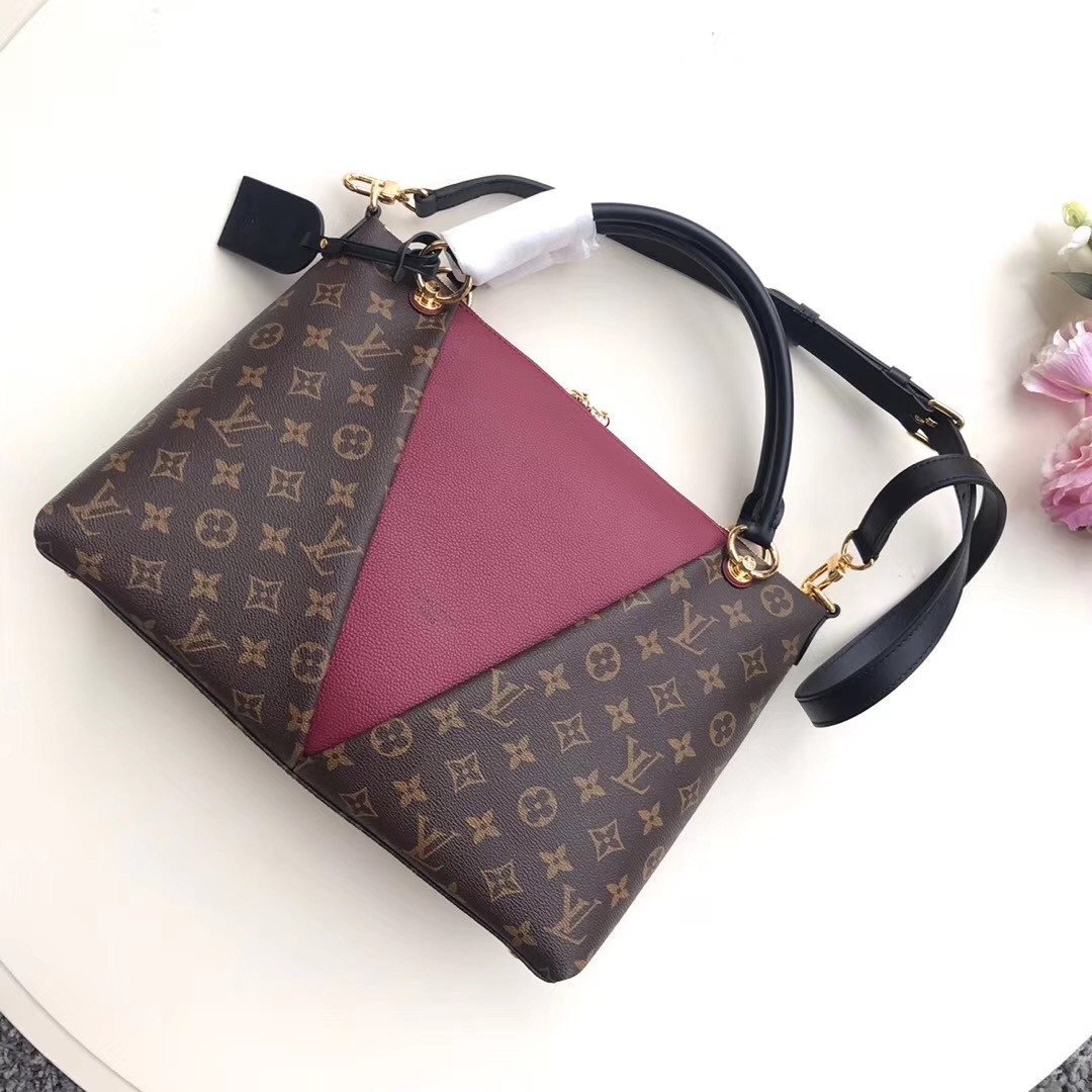 HOT SALE Louis Vuitton V TOTE MM