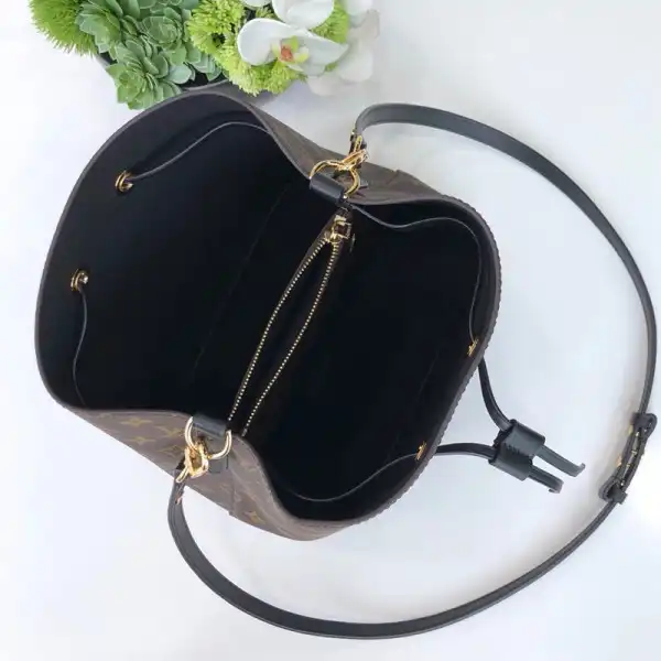 Cheap LOUIS VUITTON NÉONOÉ