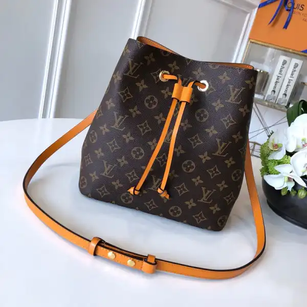 Rep LOUIS VUITTON NÉONOÉ