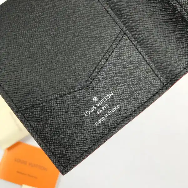 Rep Louis Vuitton PASSPORT COVER