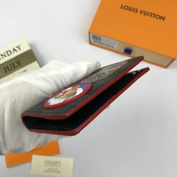 TO Louis Vuitton PASSPORT COVER