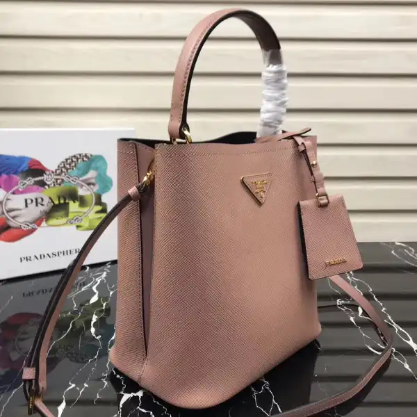 Bagsoffer Prada Double