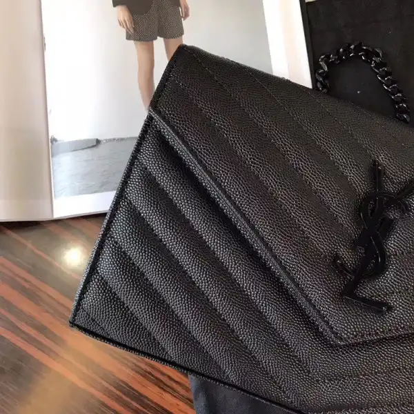 YSL CASSANDRE MATELASSÉ CHAIN WALLET