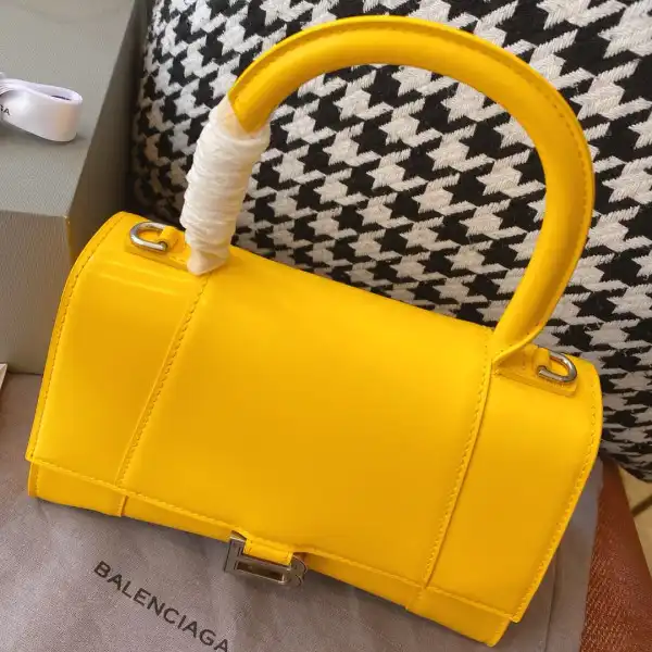 Yupoo bagsoffer BALENCIAGA HOURGLASS XS   SMALL SIZE