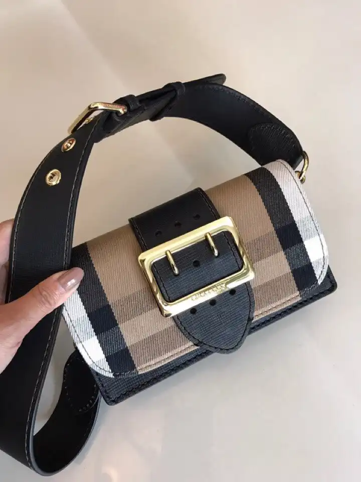 Cheap Burberry The Buckle