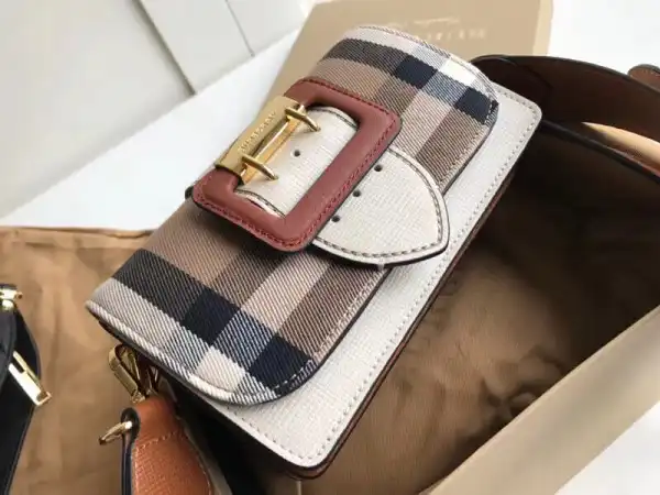 Bagsoffer yupoo Burberry The Buckle