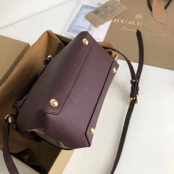 Frstbag ru Burberry The Baby Banner in Leather and House Check