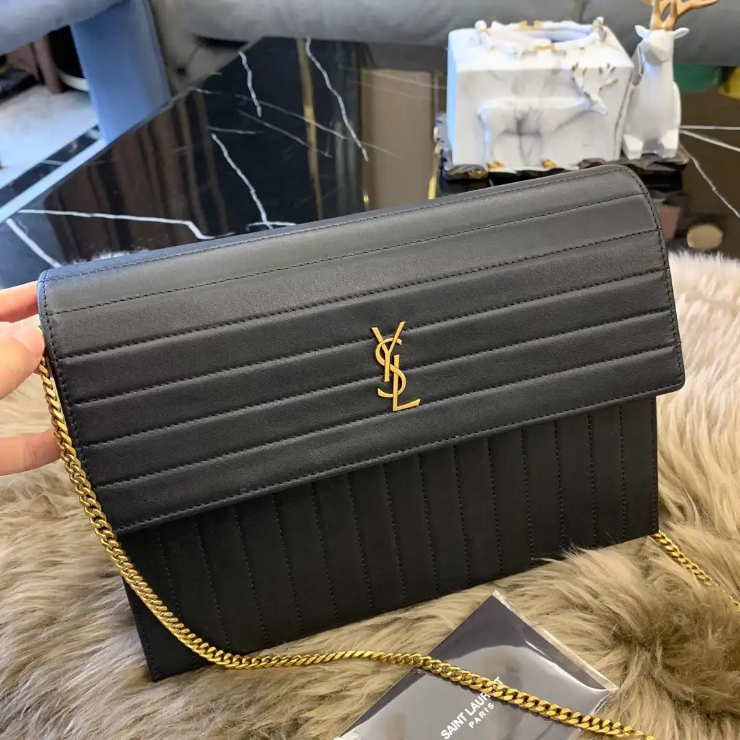 YSL Victiore