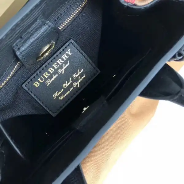 Burberry The Baby Banner in Leather and House Check