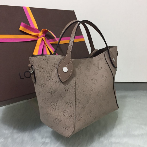 HOT SALE LOUIS VUITTON HINA PM