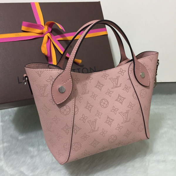 LOUIS VUITTON HINA PM