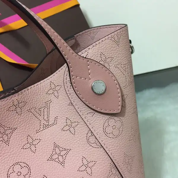 Cheap LOUIS VUITTON HINA PM