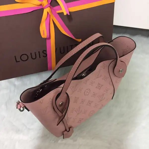 Cheap LOUIS VUITTON HINA PM