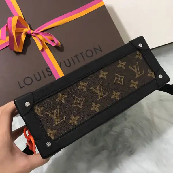 Firstbag Ru LOUIS VUITTON BOX