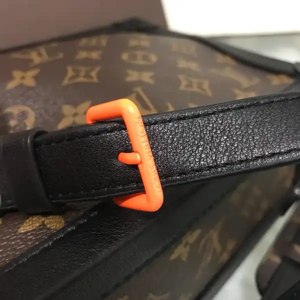 Firstbag Ru LOUIS VUITTON BOX