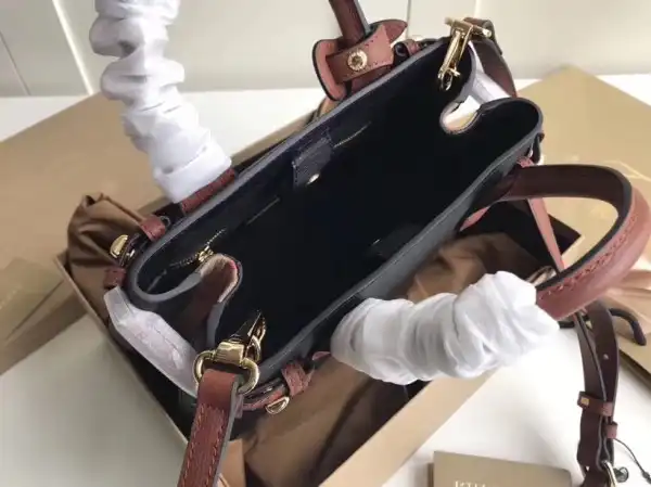 Burberry The Small Banner in Leather and House Check