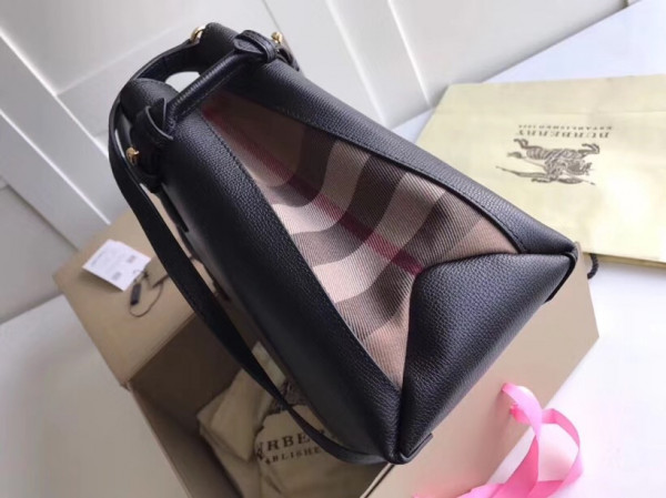 HOT SALE Burberry The Medium Banner in Leather and House Check